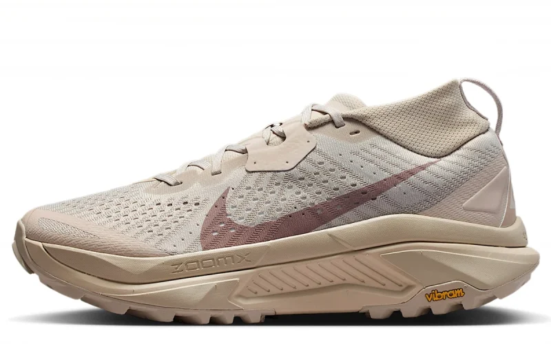 Nike ACG Zegama Trail "Cream II Safety Orange Light Orewood Brown" Herenschoen